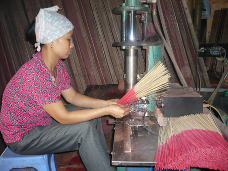 Hưng Yên Giữ vững thương hiệu hương xạ Cao Thôn